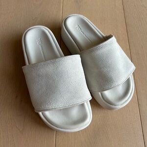 Adidas Y-3 off white cushioned platform slides Men's 6